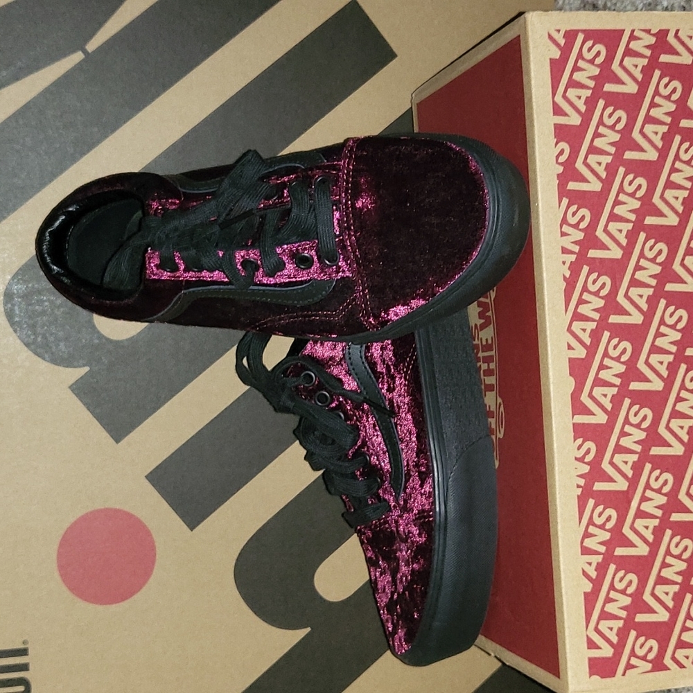 Vans old skool velvet platforms